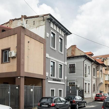 Blue-Line-Apartment-Unirii Bucarest Esterno foto